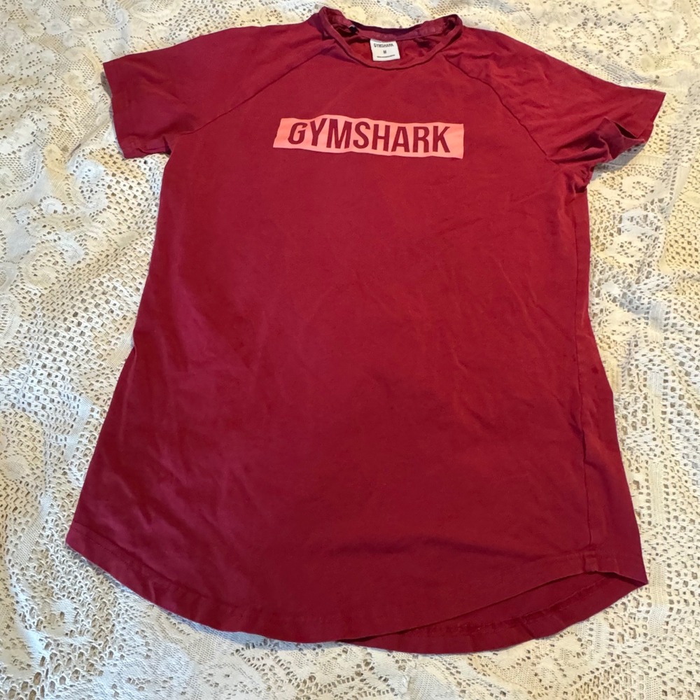 Gymshark‎ Red T Shirt Mens Size Medium Logo Graphic Tee Athletic